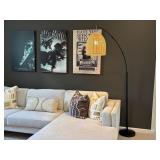 FLOOR LAMP