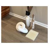 4PC ASSORTED DECOR