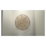 2PC ASSORTED WALL ART