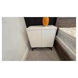 2PC MEDIA CABINETS