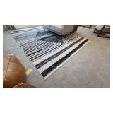 AREA RUG