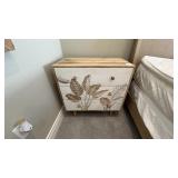 2PC NIGHTSTANDS