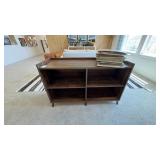 SHELVING UNIT