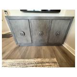 MEDIA CONSOLE