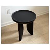 ACCENT TABLE
