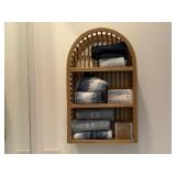 9PC ASSORTED BATHROOM ITEMS