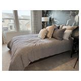 12PC QUEEN BEDDING