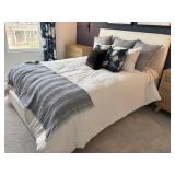 11PC QUEEN BEDDING