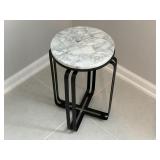 ACCENT TABLE