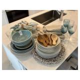 ASSORTED DINNERWARE