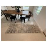 AREA RUG