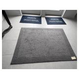 AREA RUG