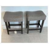 2PC COUNTER STOOLS