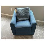 SWIVEL ARMCHAIR