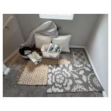 ASSORTED BATH & CLOSET ITEMS