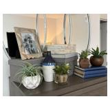 ASSORTED DECOR ITEMS