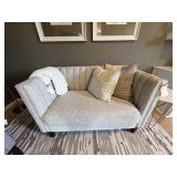 LOVE SEAT