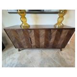 BUFFET TABLE