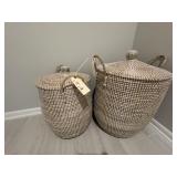 2PC LAUNDRY ITEMS