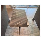 ACCENT TABLE