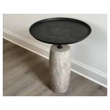 ACCENT TABLE