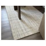 AREA RUG