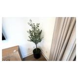 FAUX FLOOR PLANT