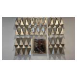 7PC ASSORTED WALL ART