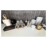ASSORTED BEVERAGE ITEMS & DECOR