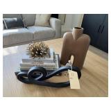 8PC DECOR ITEMS