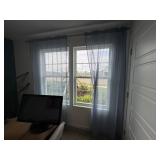 2PC WINDOW TREATMENTS