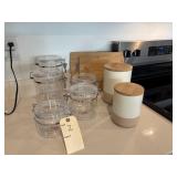 10PC KITCHEN ITEMS