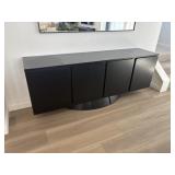 CREDENZA