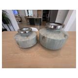 2PC DÉCOR ITEMS
