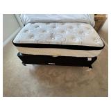 2PC DRESSER & NIGHTSTAND