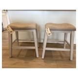 2PC COUNTERTOP STOOLS