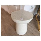ACCENT TABLE