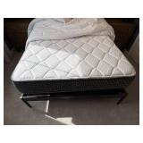QUEEN MATTRESS SET