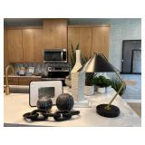 8PC DECOR ITEMS