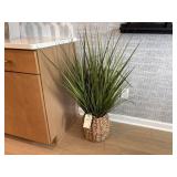 FAUX FLOOR PLANT