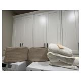 6PC LAUNDRY ITEMS