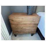 2PC NIGHTSTANDS