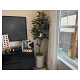 FAUX FLOOR PLANT