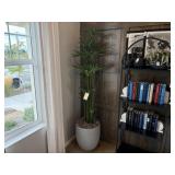 FAUX FLOOR PLANT