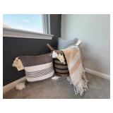 4PC Dï¿½COR ITEMS