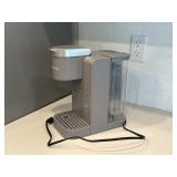 KEURIG COFFEE MAKER