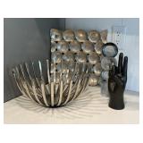 4PC ASSORTED DECOR