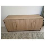 MEDIA CABINET