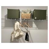 8PC CLOSET ITEMS