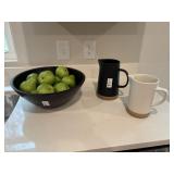 3PC ASSORTED KITCHEN ITEMS